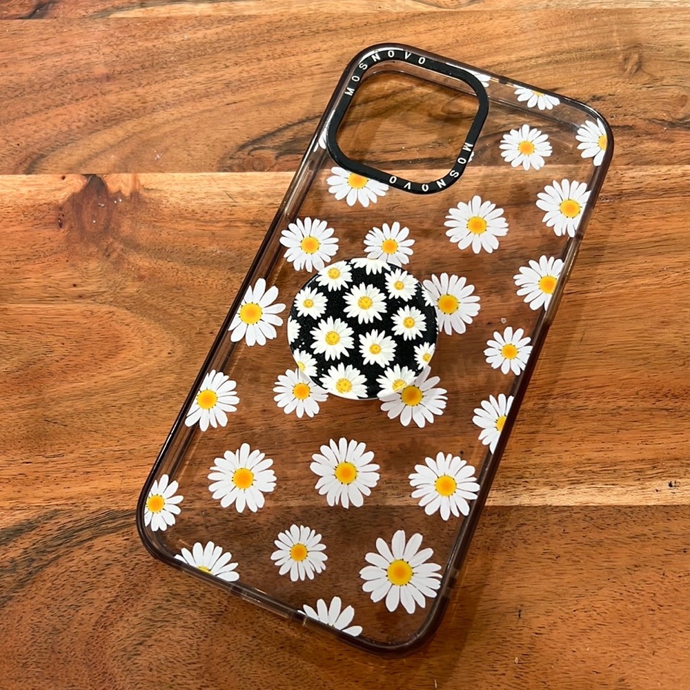 iPhone 13 pro max case with pop socket